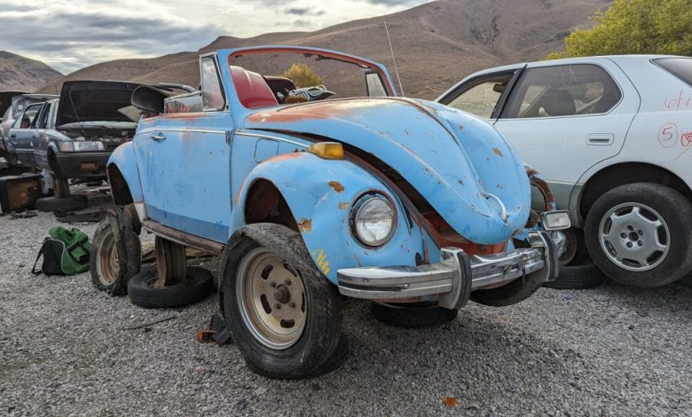 99 1970 Volkswagen Beetle in Nevada junkyard photo by Murilee Martin – Junkyard Gem: 1970 Volkswagen Beetle Convertible – Tech Times24